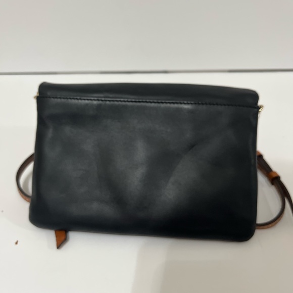 Buy 2 get 1 FREE | Dooney & Bourke crossbody - Picture 4 of 8